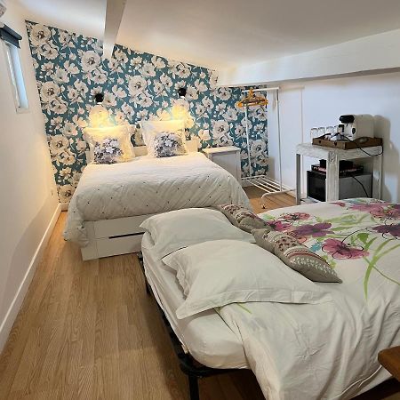 Centre D'Energies Bed & Breakfast มงโตซ์ ภายนอก รูปภาพ