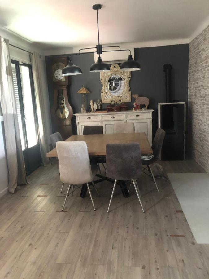 Centre D'Energies Bed & Breakfast มงโตซ์ ภายนอก รูปภาพ
